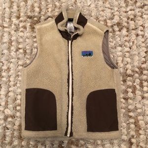 Patagonia boys best medium